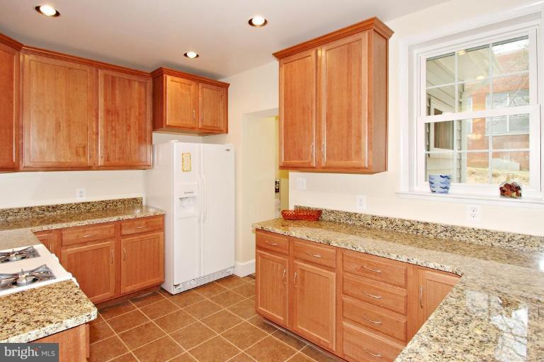 501 Schuyler Road Silver Spring, MD 20910 - Photo 8 of 16 Kitchen