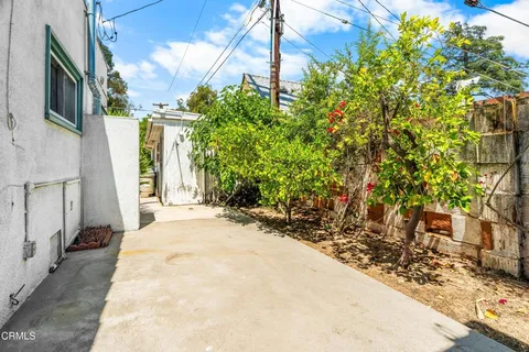 $995,000 | 861 Monterey Road, Glendale, CA 91206