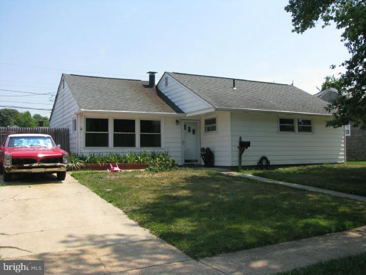 118 Rita Road New Castle, DE 19720 - Photo 2 of 24 Exterior Front