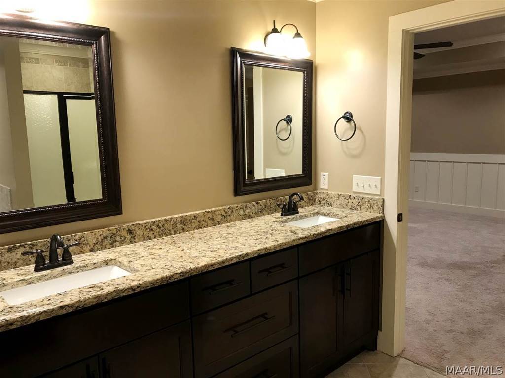 807 Homestead Way Enterprise, AL 36330 - Photo 18 of 36 Gallery Image 18