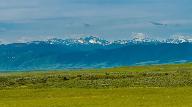 $800,000 | 339 St Highway, Sheridan, WY 82801