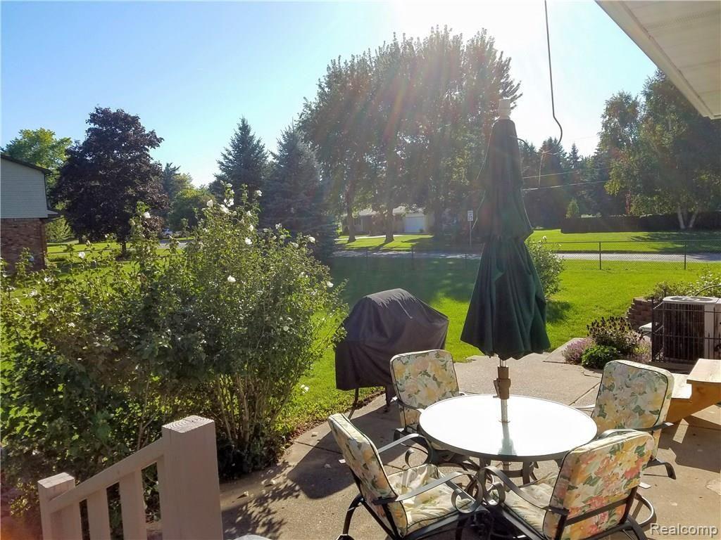 2066 East Cook Road Grand Blanc, MI 48439 - Photo 44 of 47 20160919_165531.jpg