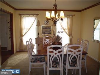 30 Jericho Road Holland, PA 18966 - Photo 4 of 12 Dining Room