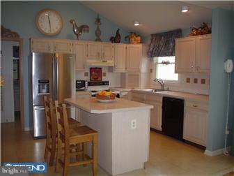 30 Jericho Road Holland, PA 18966 - Photo 6 of 12 Kitchen
