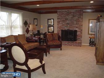 30 Jericho Road Holland, PA 18966 - Photo 8 of 12 Family Room
