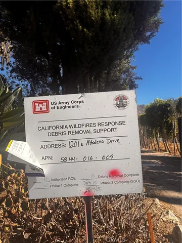 a view of a sign board