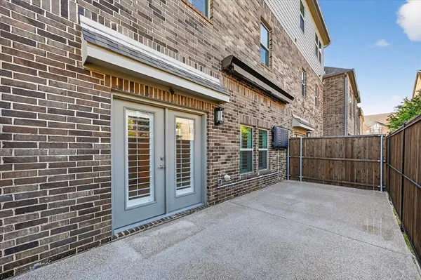 $3,500 | 2201 Southwick Drive, Lewisville, TX 75067