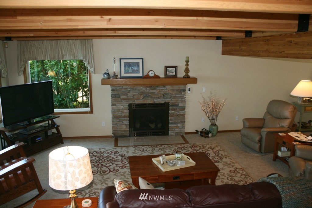 9121 Baird Road Northeast Olympia, WA 98516 - Photo 13 of 25 Gallery Image 13