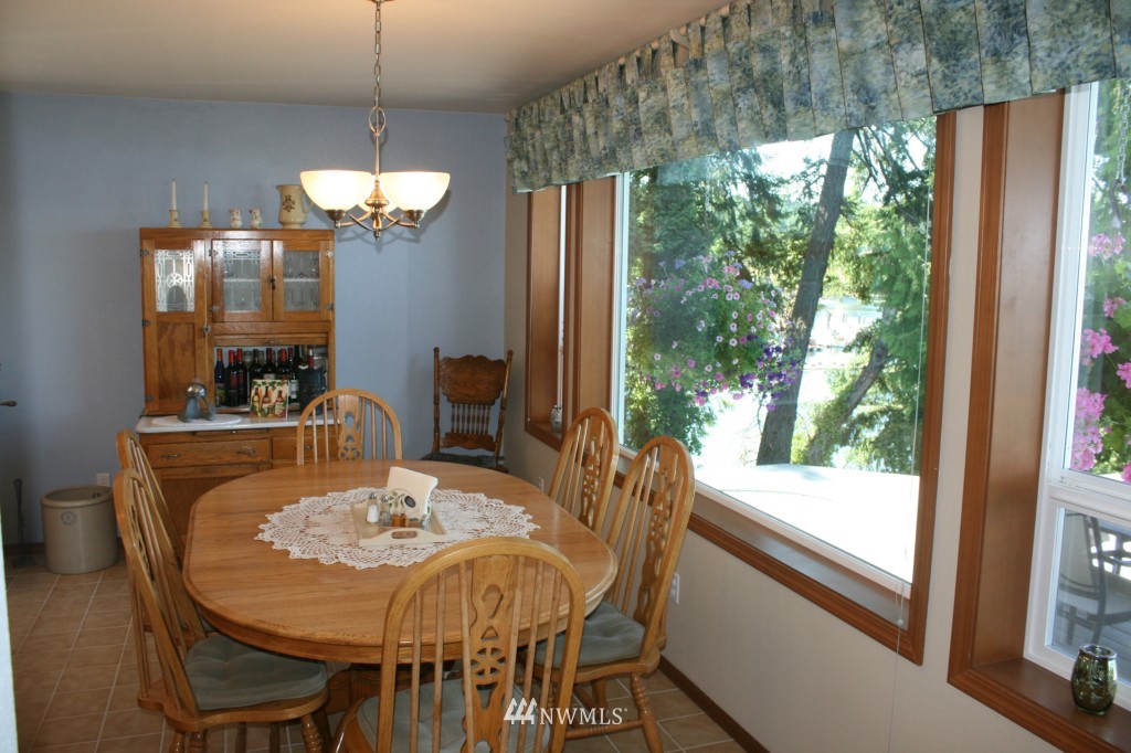 9121 Baird Road Northeast Olympia, WA 98516 - Photo 19 of 25 Gallery Image 19