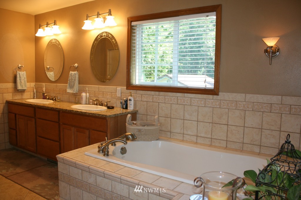 9121 Baird Road Northeast Olympia, WA 98516 - Photo 24 of 25 Gallery Image 24