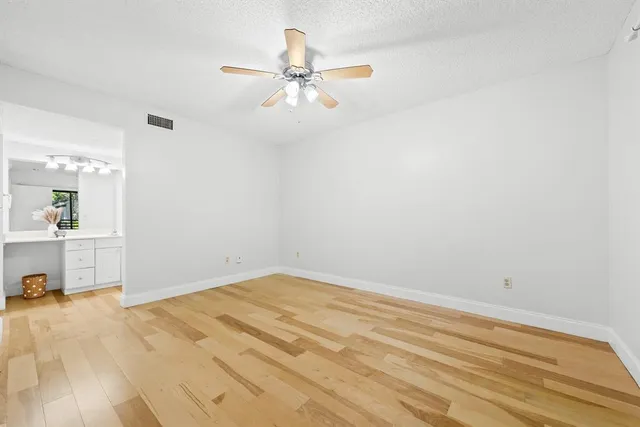 $2,350 | 9821 Northwest 3rd Street, Unit 9821, Plantation, FL 33324