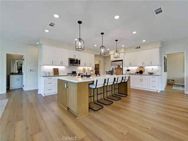 $726,015 | 17160 Kent Street, Hesperia, CA 92345