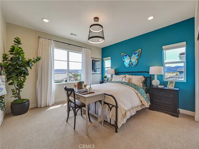 $726,015 | 17160 Kent Street, Hesperia, CA 92345