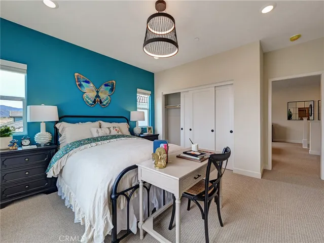 $726,015 | 17160 Kent Street, Hesperia, CA 92345