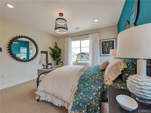 $726,015 | 17160 Kent Street, Hesperia, CA 92345