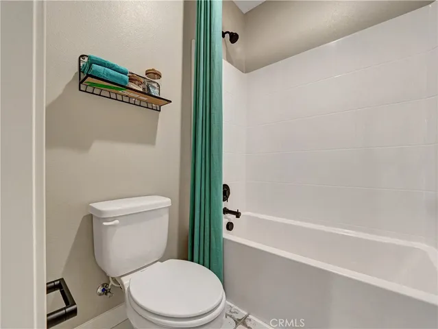 $726,015 | 17160 Kent Street, Hesperia, CA 92345