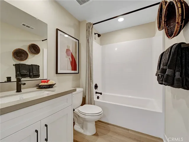 $726,015 | 17160 Kent Street, Hesperia, CA 92345