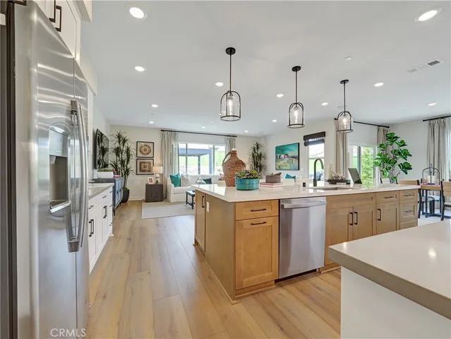 $726,015 | 17160 Kent Street, Hesperia, CA 92345