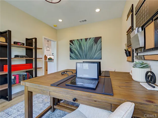 $726,015 | 17160 Kent Street, Hesperia, CA 92345