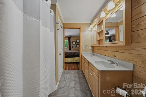 $950,000 | 3630 Daugherty Road, China Grove, NC 28023