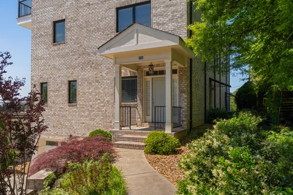 $985,000 | 294 Druid Lane, Chattanooga, TN 37405