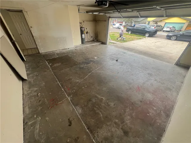 $1,795 | 7045 Laramie Lane, Corpus Christi, TX 78414