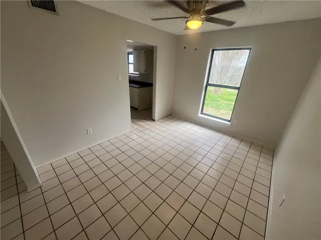 $1,795 | 7045 Laramie Lane, Corpus Christi, TX 78414