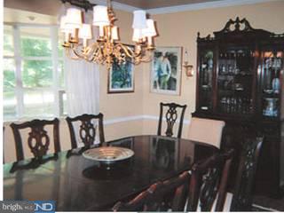 451 Barclay Road Bryn Mawr, PA 19010 - Photo 4 of 6 Gallery Image 4