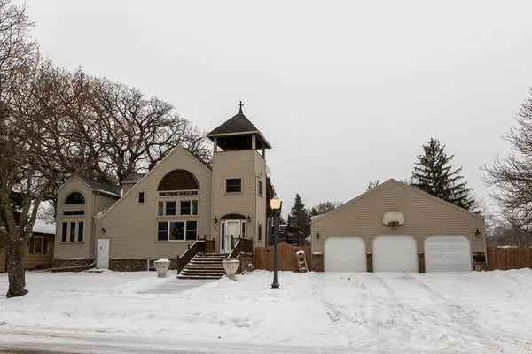 $465,000 | 227 West 5th Street, Mankato, MN 56001