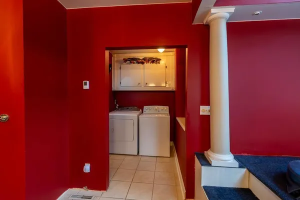 $465,000 | 227 West 5th Street, Mankato, MN 56001