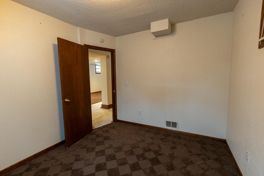 227 West 5th Street Mankato, MN 56001 - Photo 34 of 59