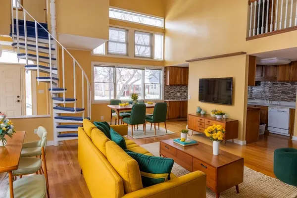 $465,000 | 227 West 5th Street, Mankato, MN 56001