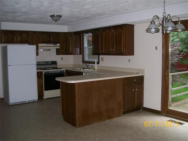 5 Flagstaff Road Wilmington, MA 01887 - Photo 2 of 12 Gallery Image 2