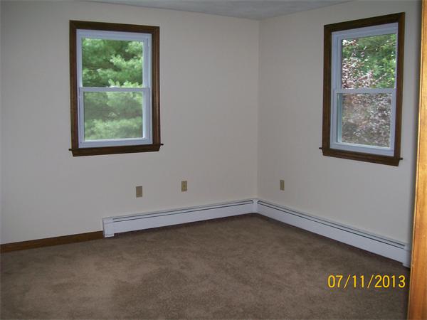 5 Flagstaff Road Wilmington, MA 01887 - Photo 9 of 12 Gallery Image 9