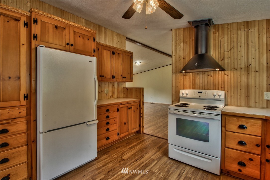24478 Newberg Road Sedro-Woolley, WA 98284 - Photo 4 of 24 Gallery Image 4