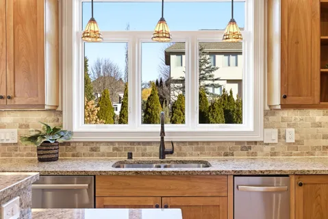 $975,000 | 901 Winding Way, Middleton, WI 53562