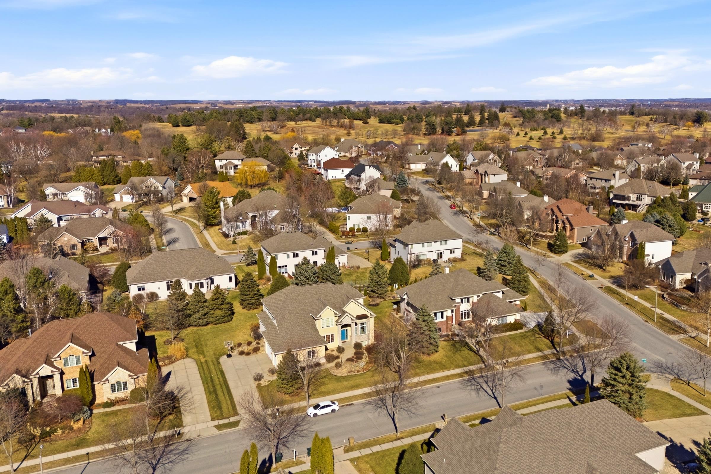 901 Winding Way Middleton, WI 53562 - Photo 39 of 46