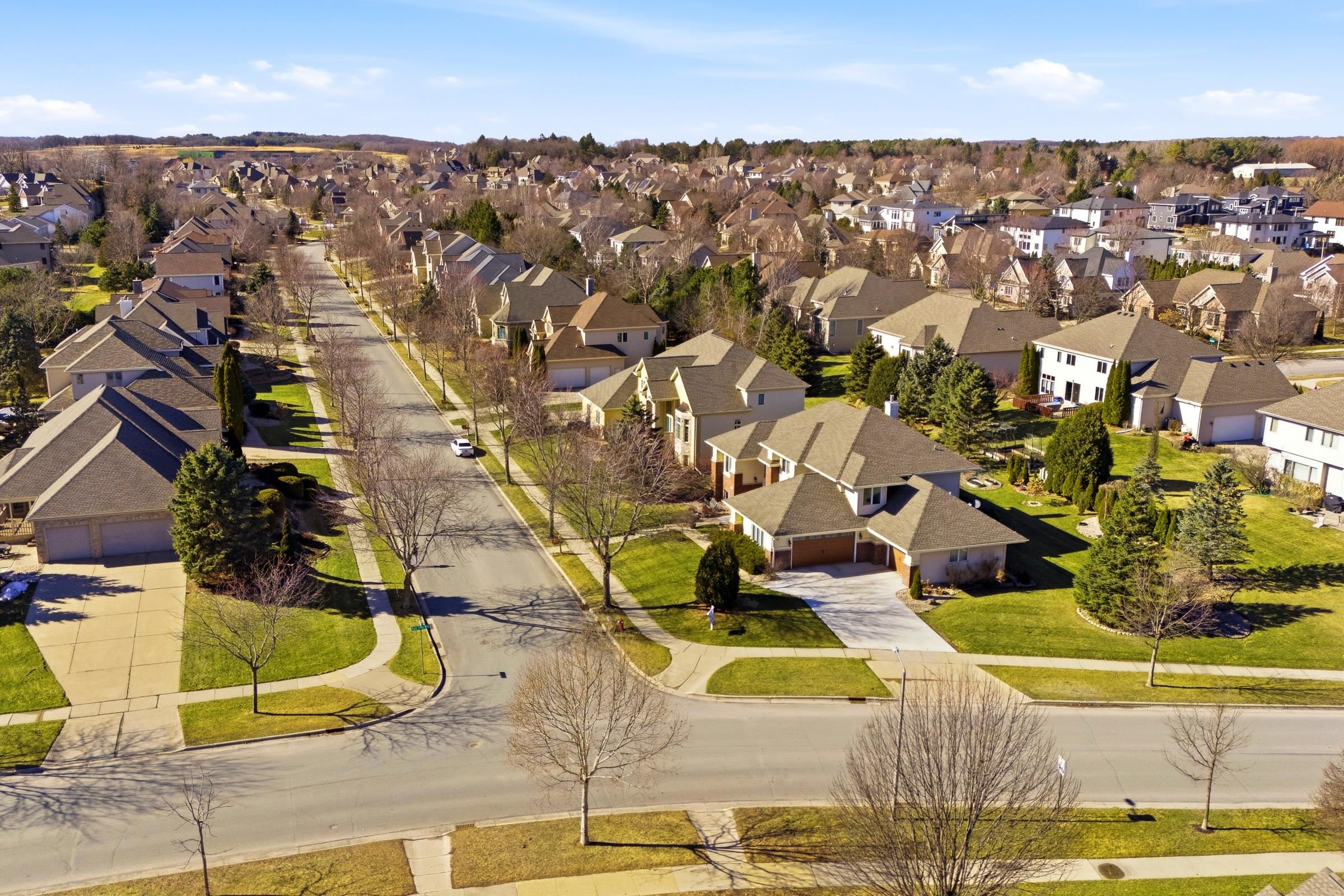 901 Winding Way Middleton, WI 53562 - Photo 40 of 46