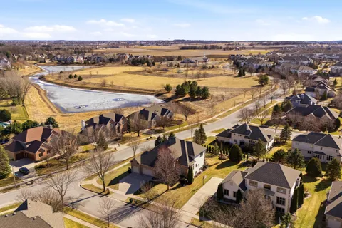 $975,000 | 901 Winding Way, Middleton, WI 53562