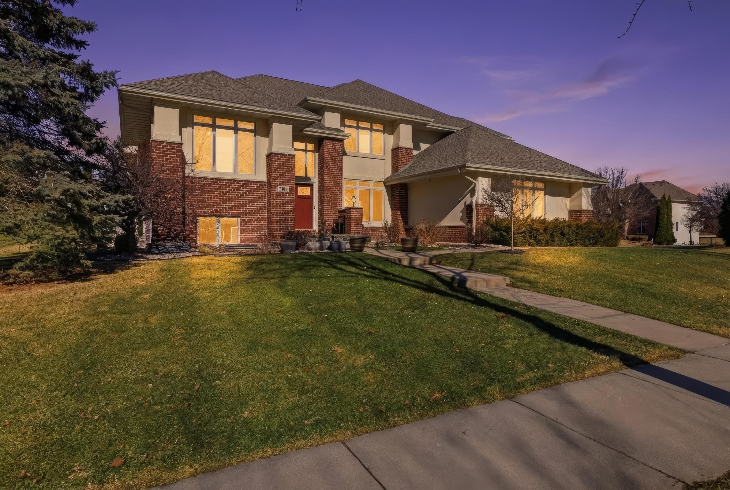 901 Winding Way Middleton, WI 53562 - Photo 7 of 46