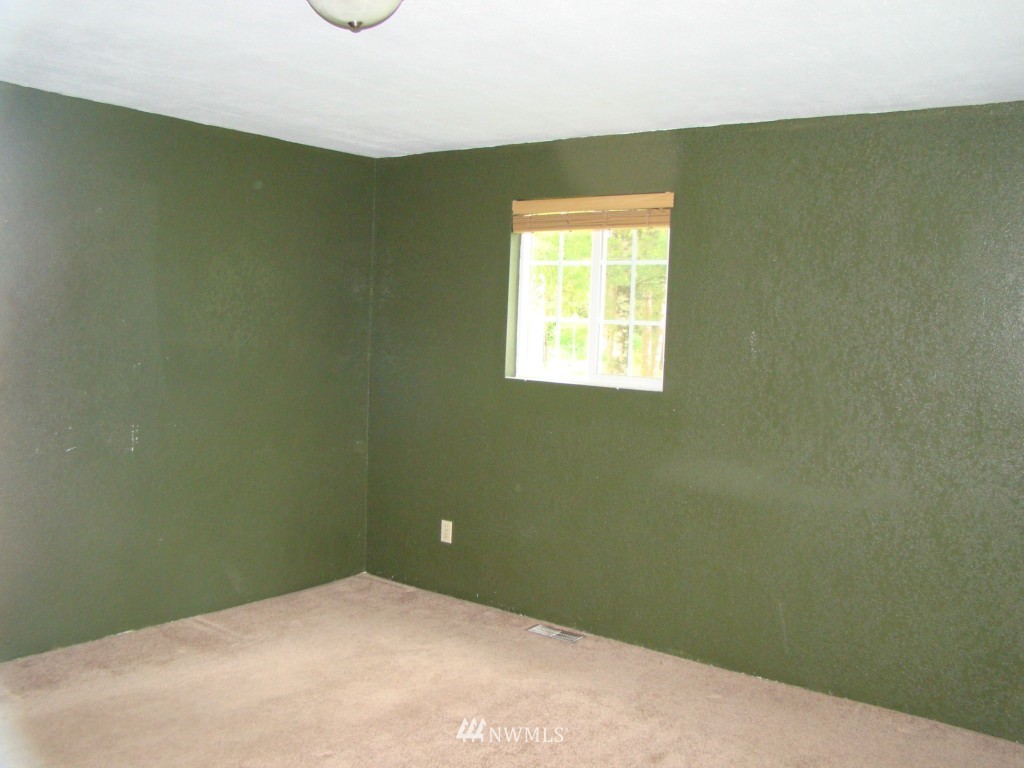 219 Cloquallum Road Elma, WA 98541 - Photo 15 of 25 Gallery Image 15