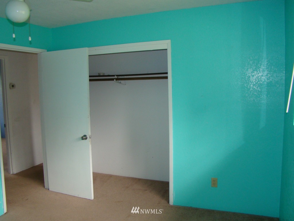 219 Cloquallum Road Elma, WA 98541 - Photo 18 of 25 Gallery Image 18