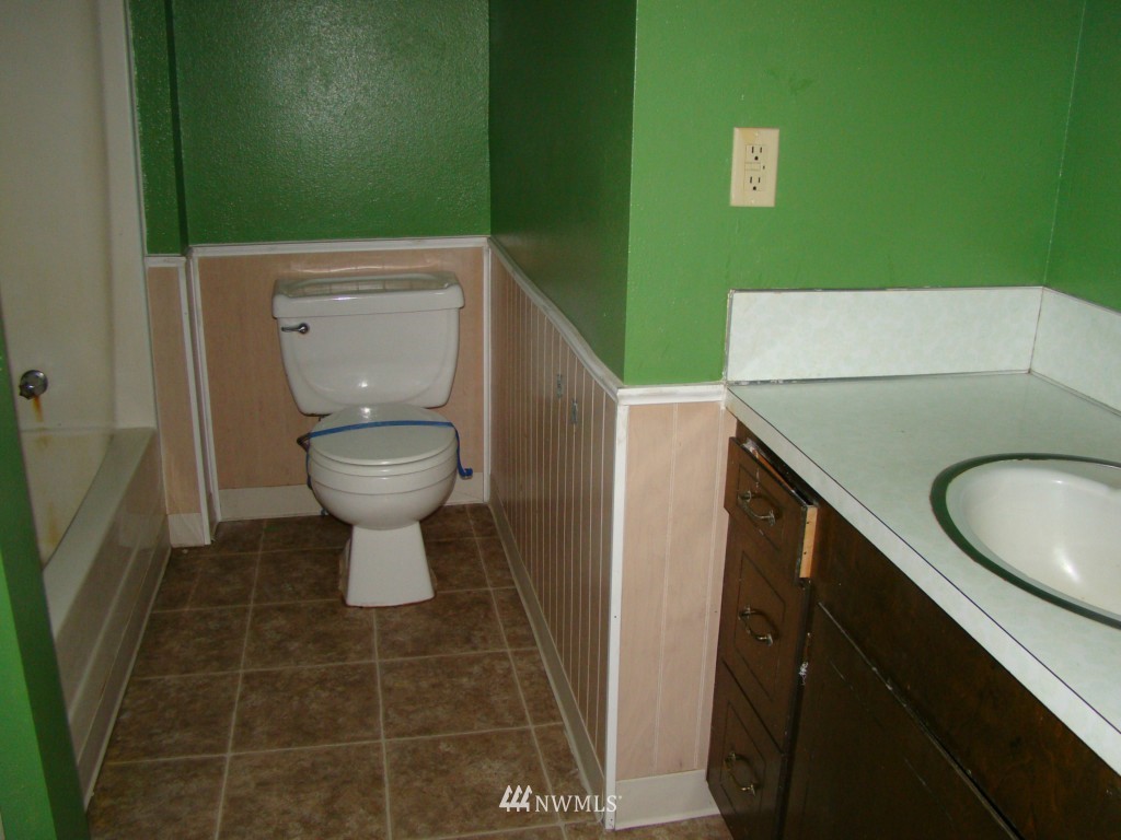219 Cloquallum Road Elma, WA 98541 - Photo 22 of 25 Gallery Image 22