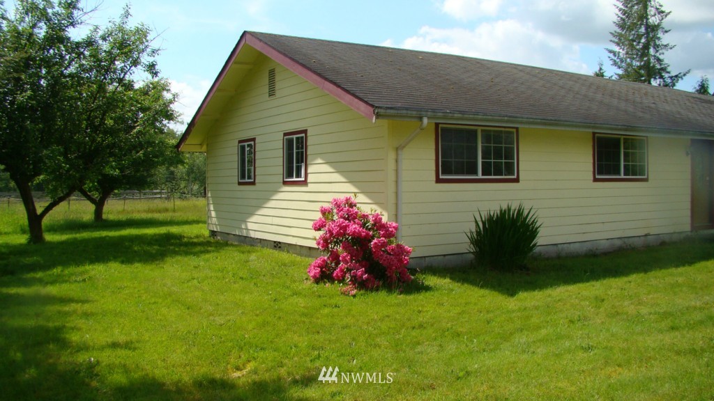 219 Cloquallum Road Elma, WA 98541 - Photo 5 of 25 Gallery Image 5