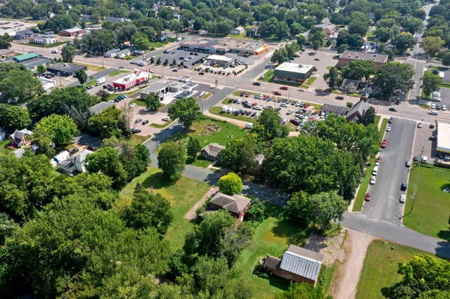 $247,500 | 720 Bluff Avenue East, Shakopee, MN 55379