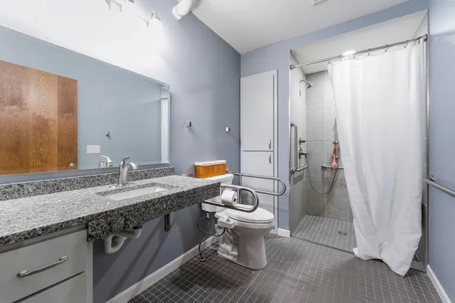 $247,500 | 720 Bluff Avenue East, Shakopee, MN 55379