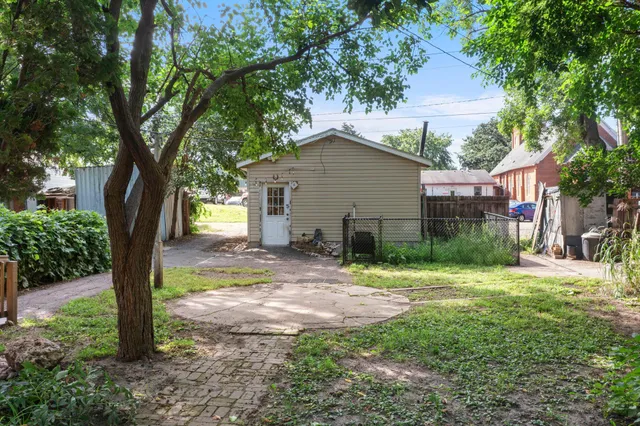 $247,500 | 720 Bluff Avenue East, Shakopee, MN 55379