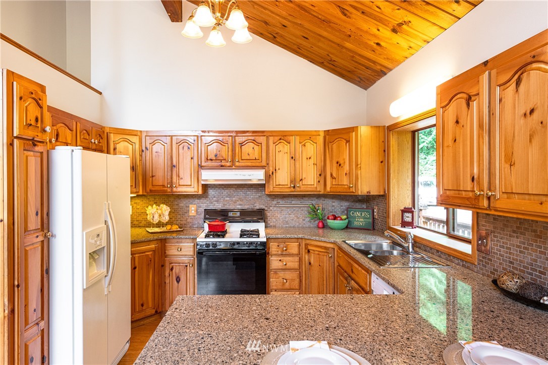 5588 State Rte 20 Anacortes, WA 98221 - Photo 4 of 25 Gallery Image 4