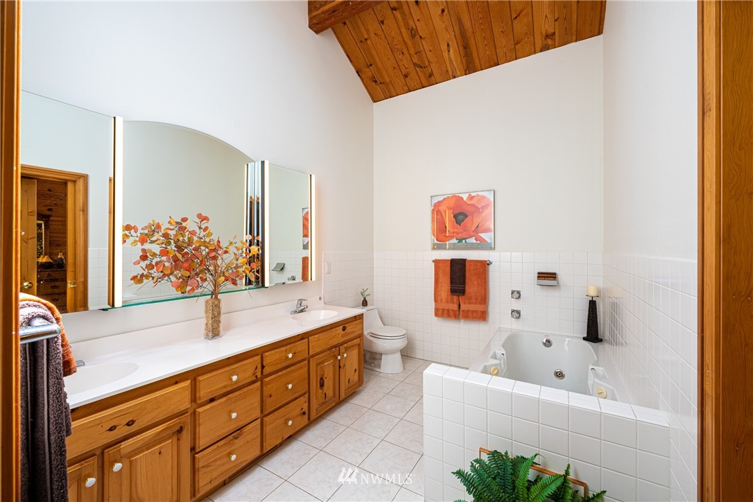 5588 State Rte 20 Anacortes, WA 98221 - Photo 10 of 25 Gallery Image 10