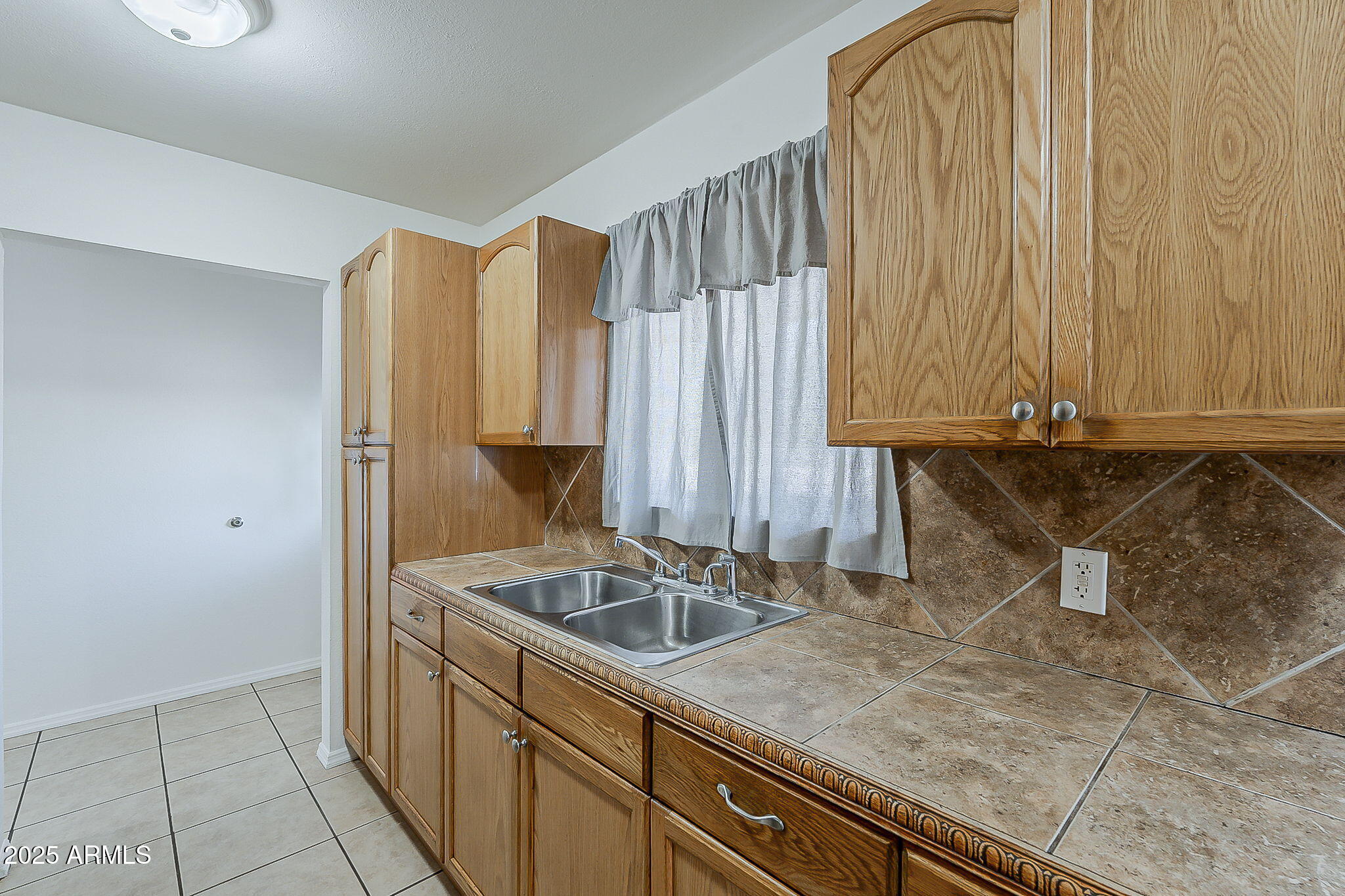 3347 West Roma Avenue Phoenix, AZ 85017 - Photo 23 of 50 22-web-or-mls-roma ave-22